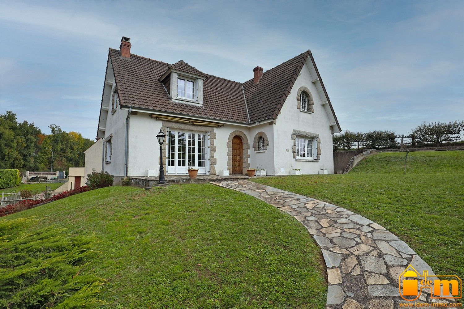 Agence immobilière de IMMOBILIERE DE MEREVILLE